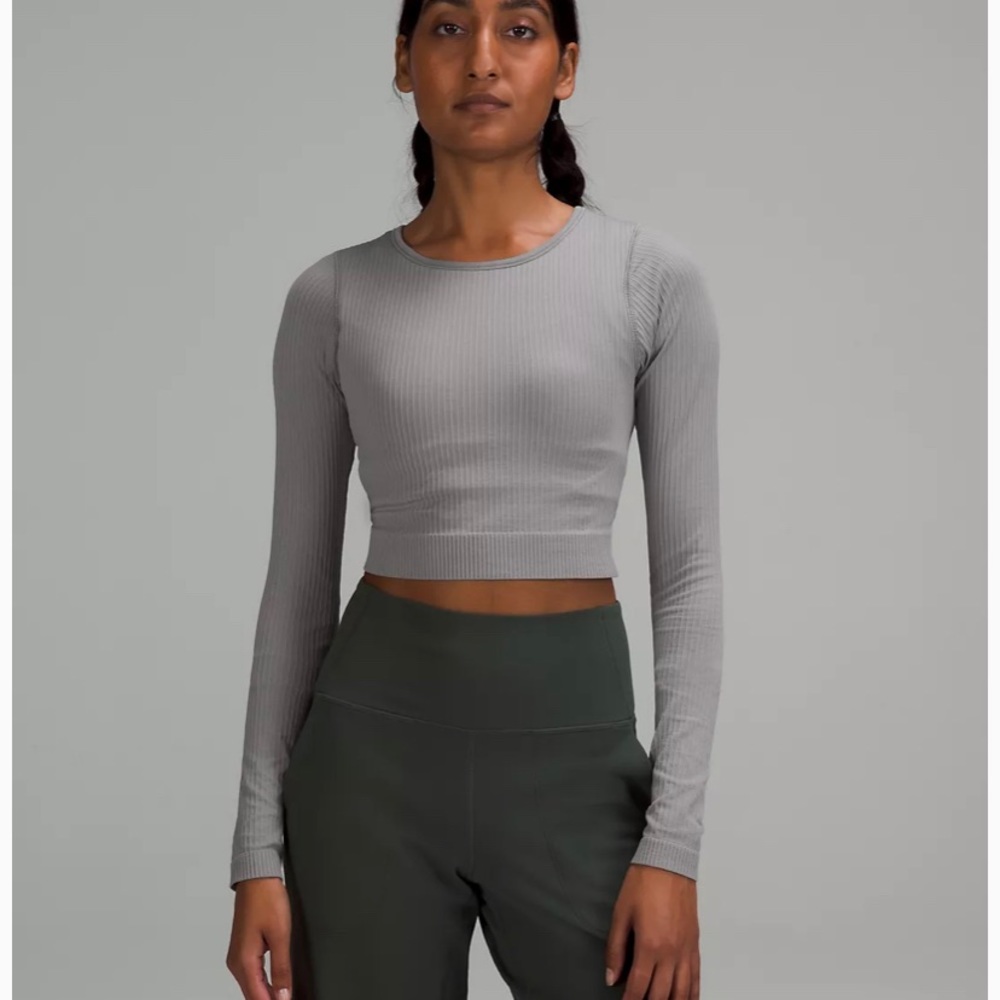 Lululemon Ebb to Street LS